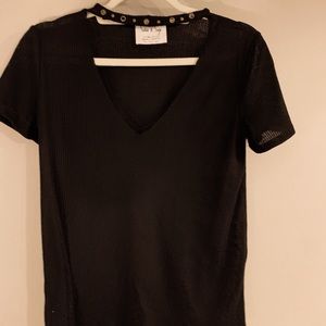 black v neck with studded choker!